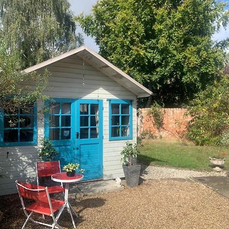 Отель The Cabin Spixworth Экстерьер фото