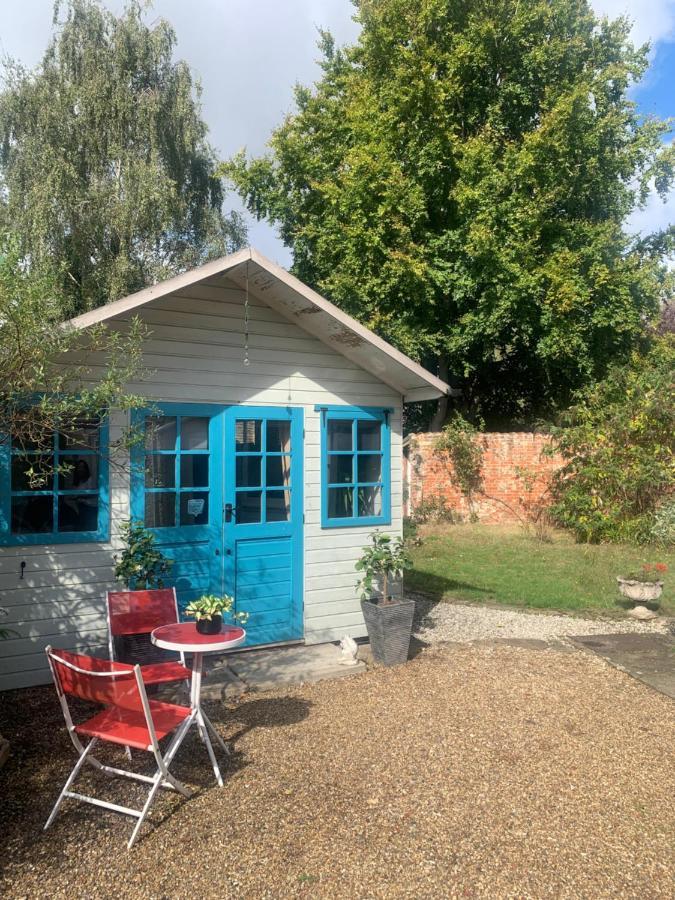 Отель The Cabin Spixworth Экстерьер фото