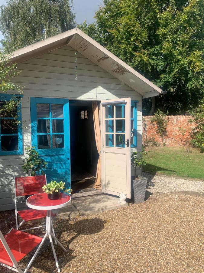 Отель The Cabin Spixworth Экстерьер фото